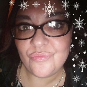 Meet your Posher, Julita